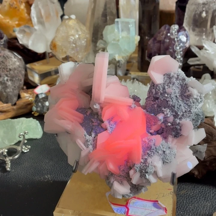 摆件未镶嵌水晶小杜