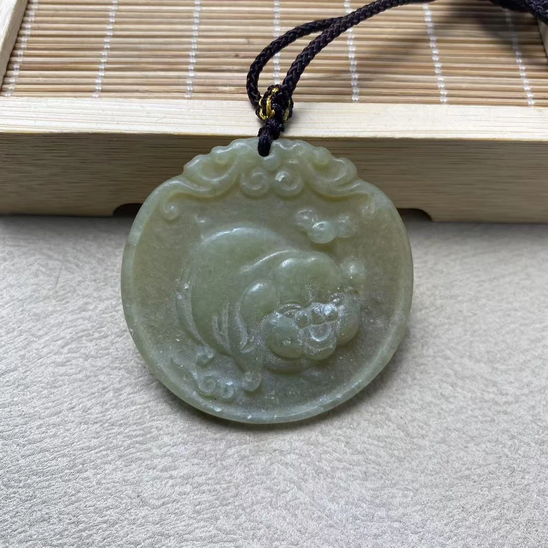 天然新疆和田玉圆牌吊坠-v258-多样性发一