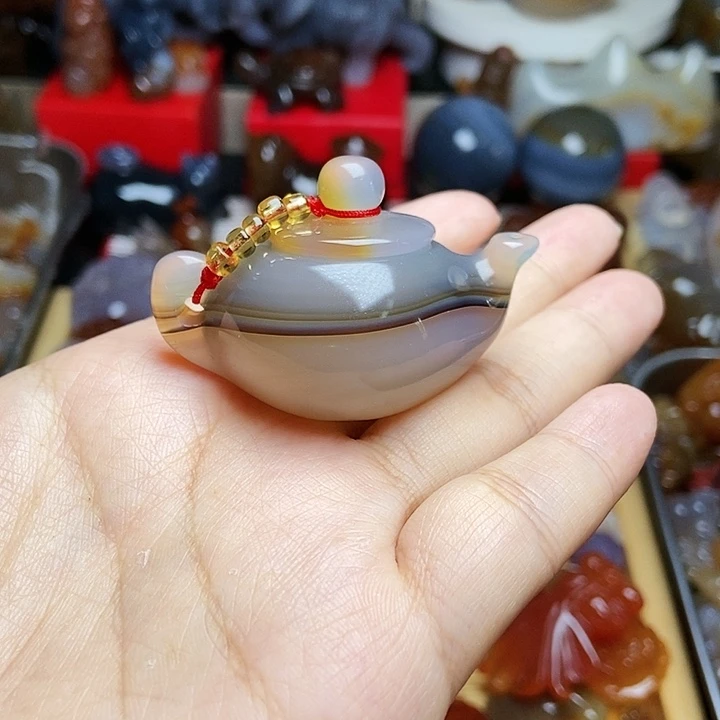 未镶嵌颈饰玛瑙/玉髓