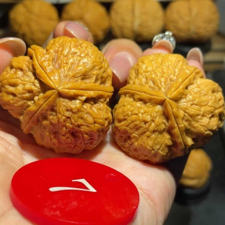 牧***人务必三棱核桃尺寸40