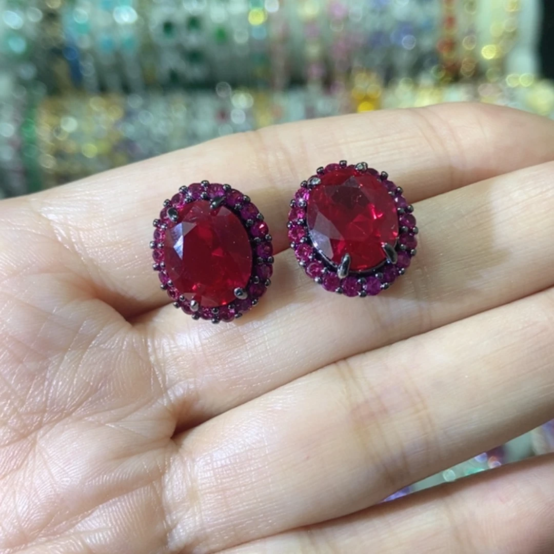 6锆石（处理）耳钉