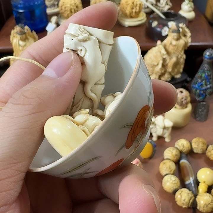 康***虾瓷片精致雕刻工艺品