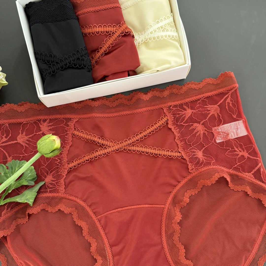 女士中高腰蕾丝性感大包臀舒适透气内裤