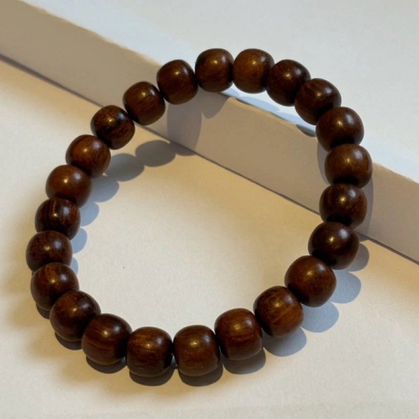 111609 巴布亚新几内亚贡木老型珠手串9 mm