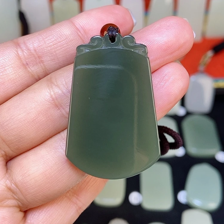 【闪购商品】颈饰未镶嵌和田玉