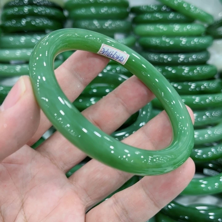 和田玉手镯未镶嵌A**孙62.5～0