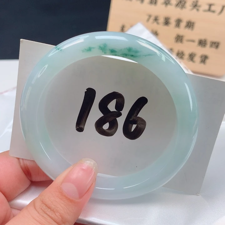 翡翠手镯未镶嵌正圈58.59