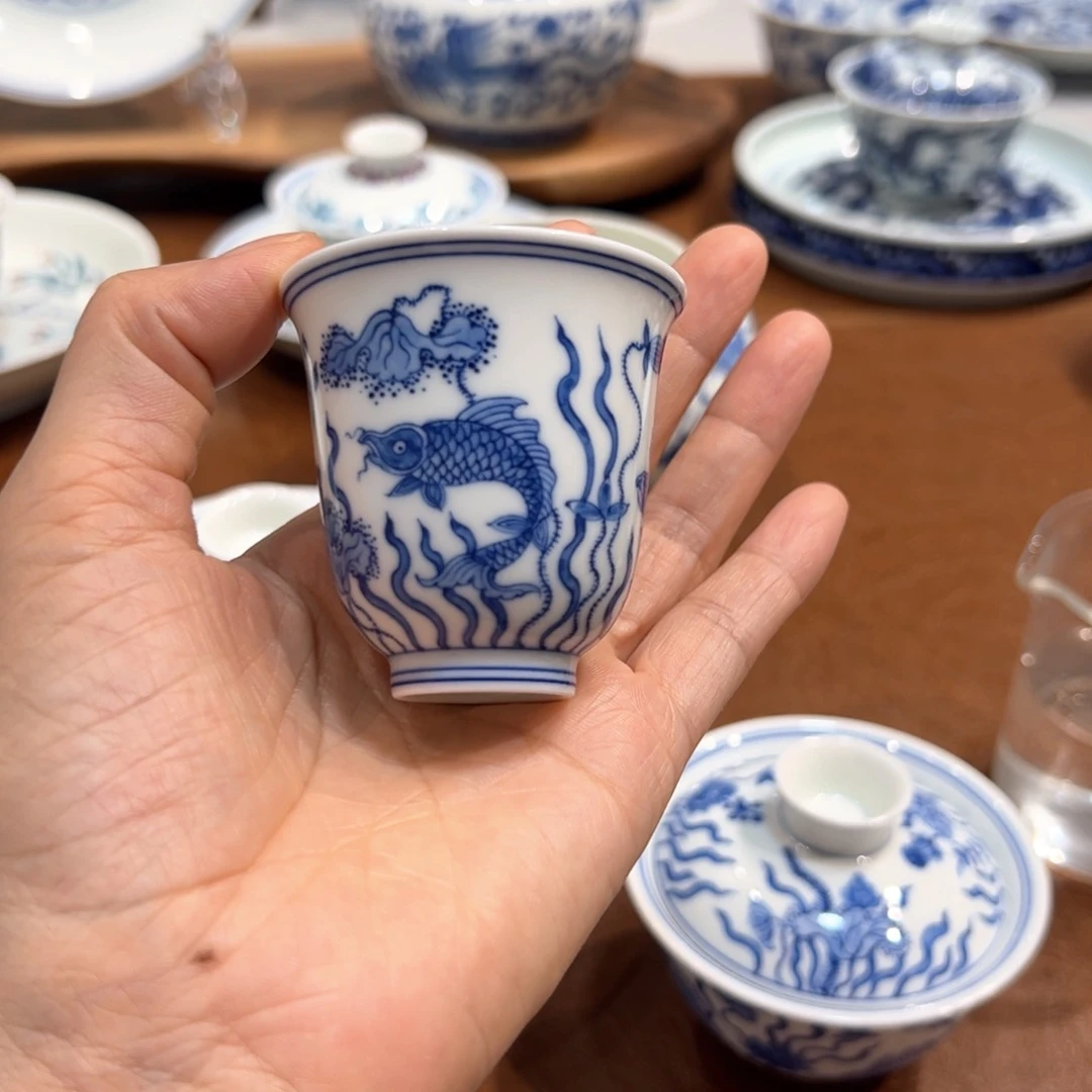 杯子青花鱼藻纹闻香杯纯手工