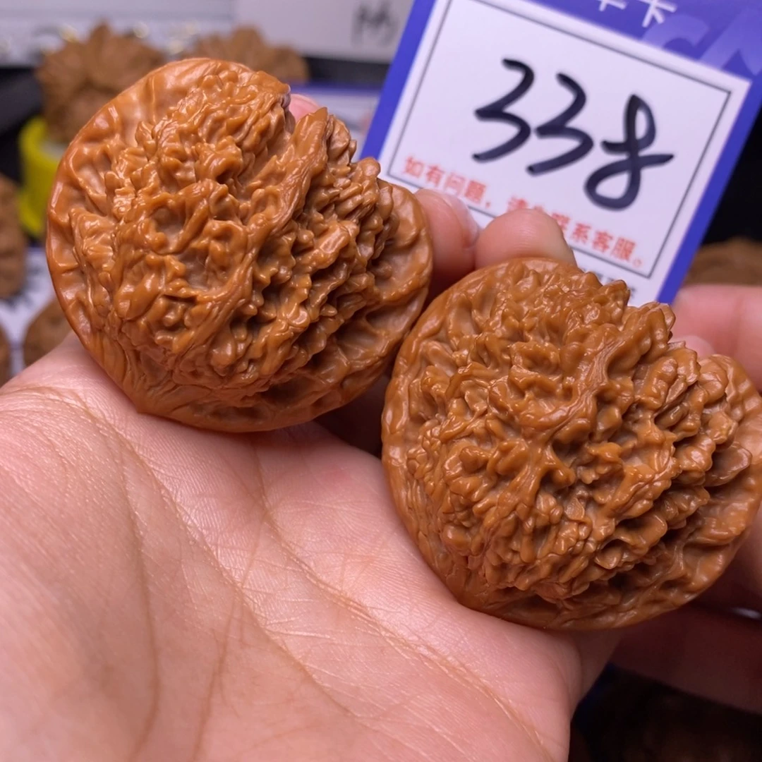 文玩核桃把件46满天星338