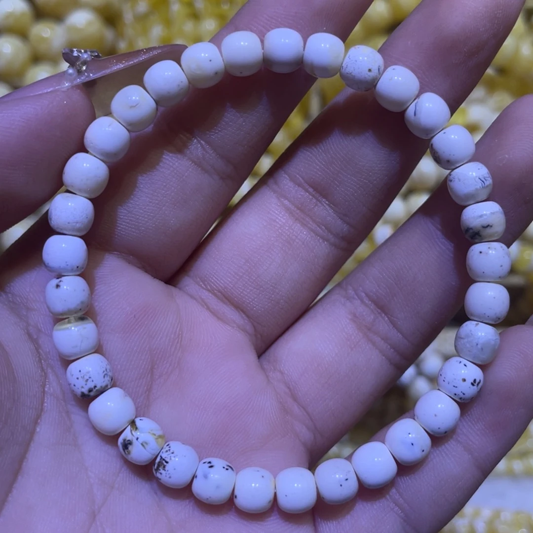 手绳琥珀未镶嵌6m