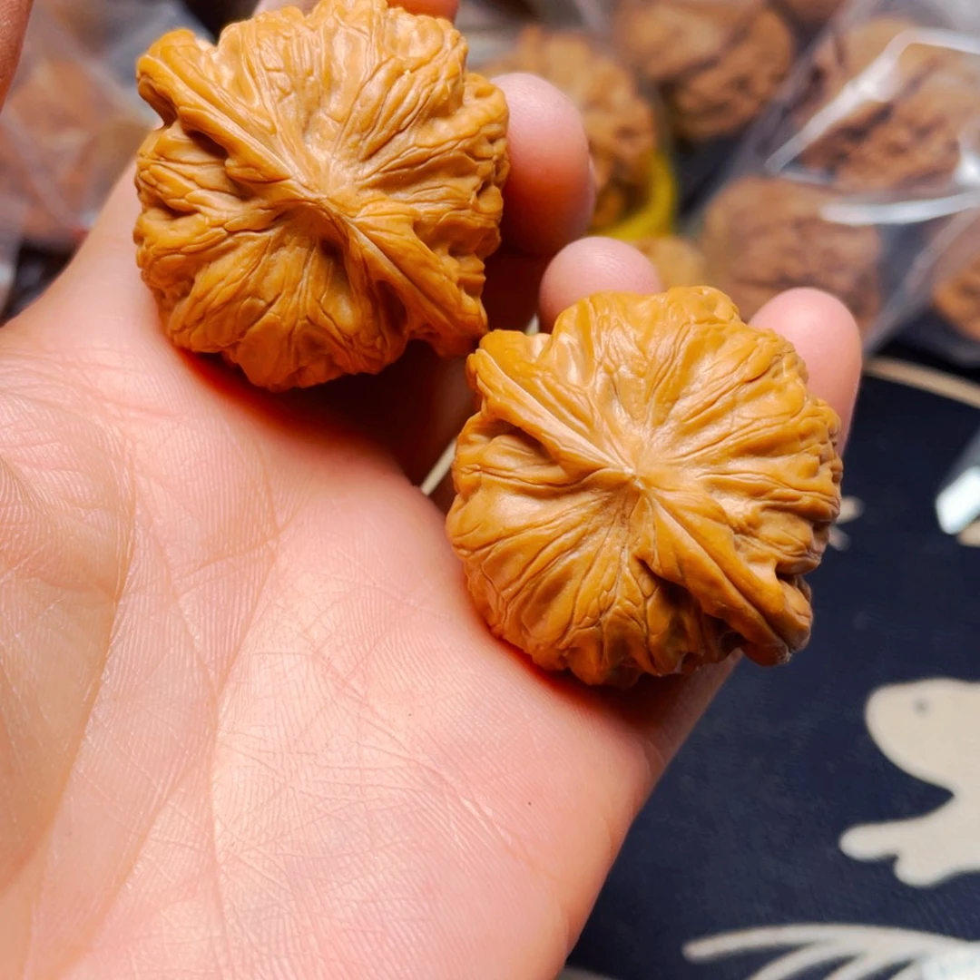 吊坠文玩核桃战鼓一对