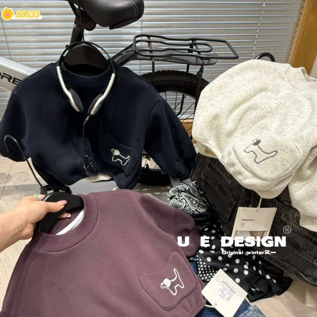 L2-7。88633一体绒卫衣小狗冬季童装