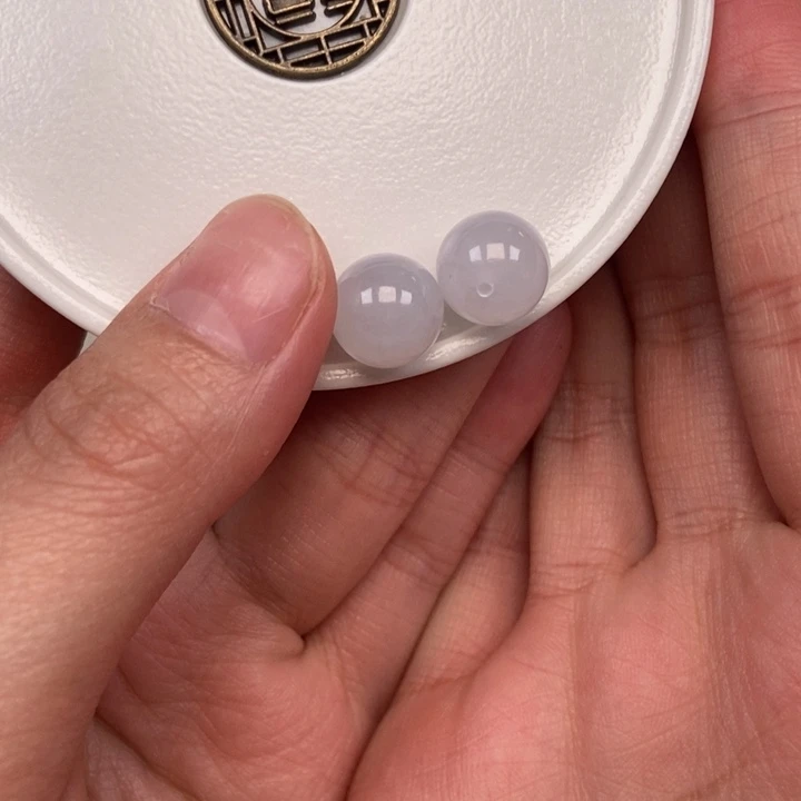 散珠翡翠卡10.9白月光