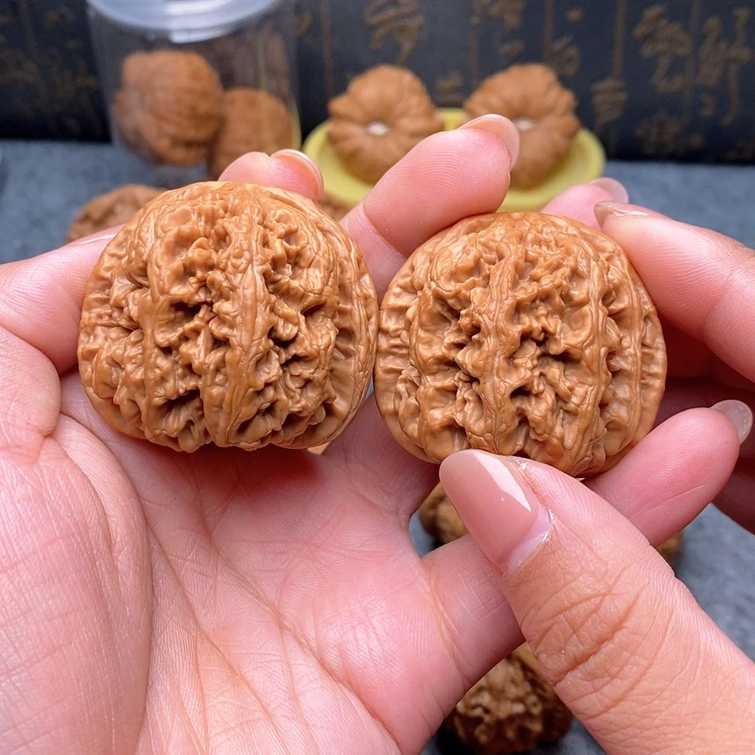 文玩核桃把件晨*粗筋44