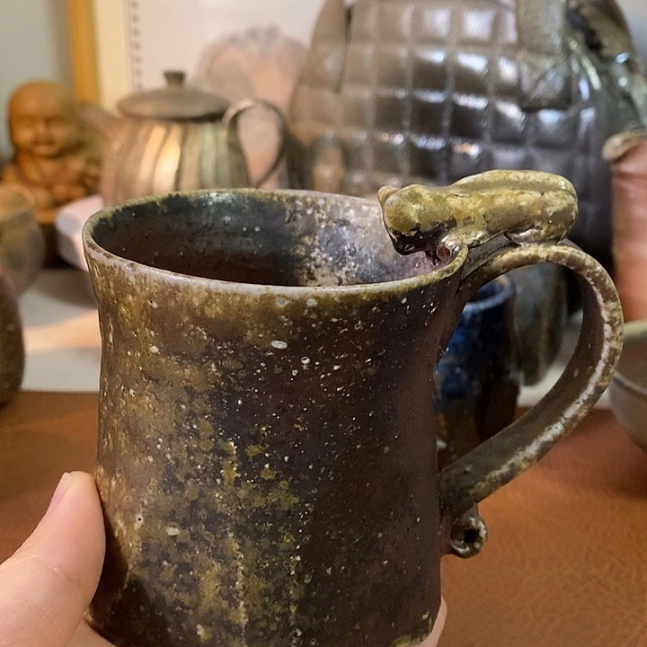 难波千春荒土手捏马克杯