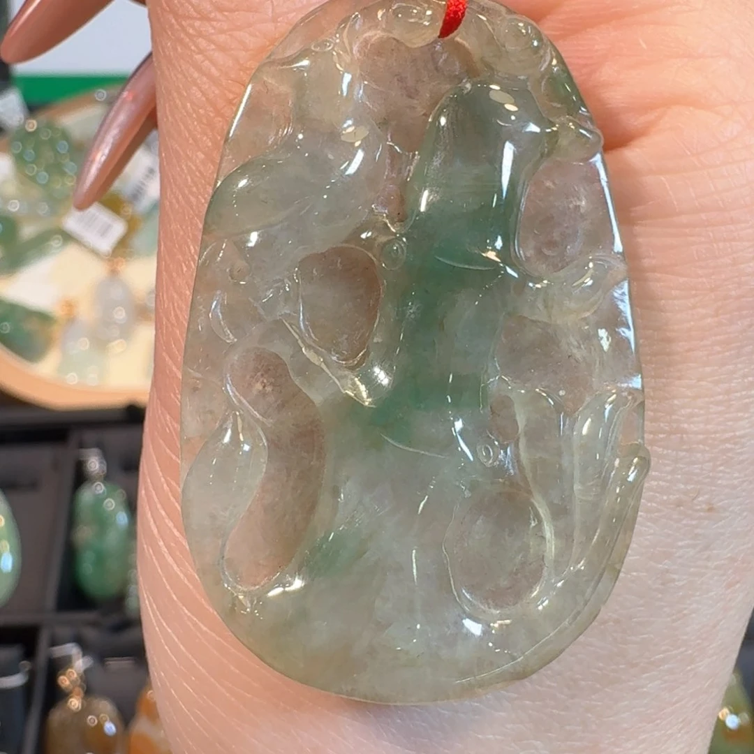 翡翠挂件未镶嵌节节高