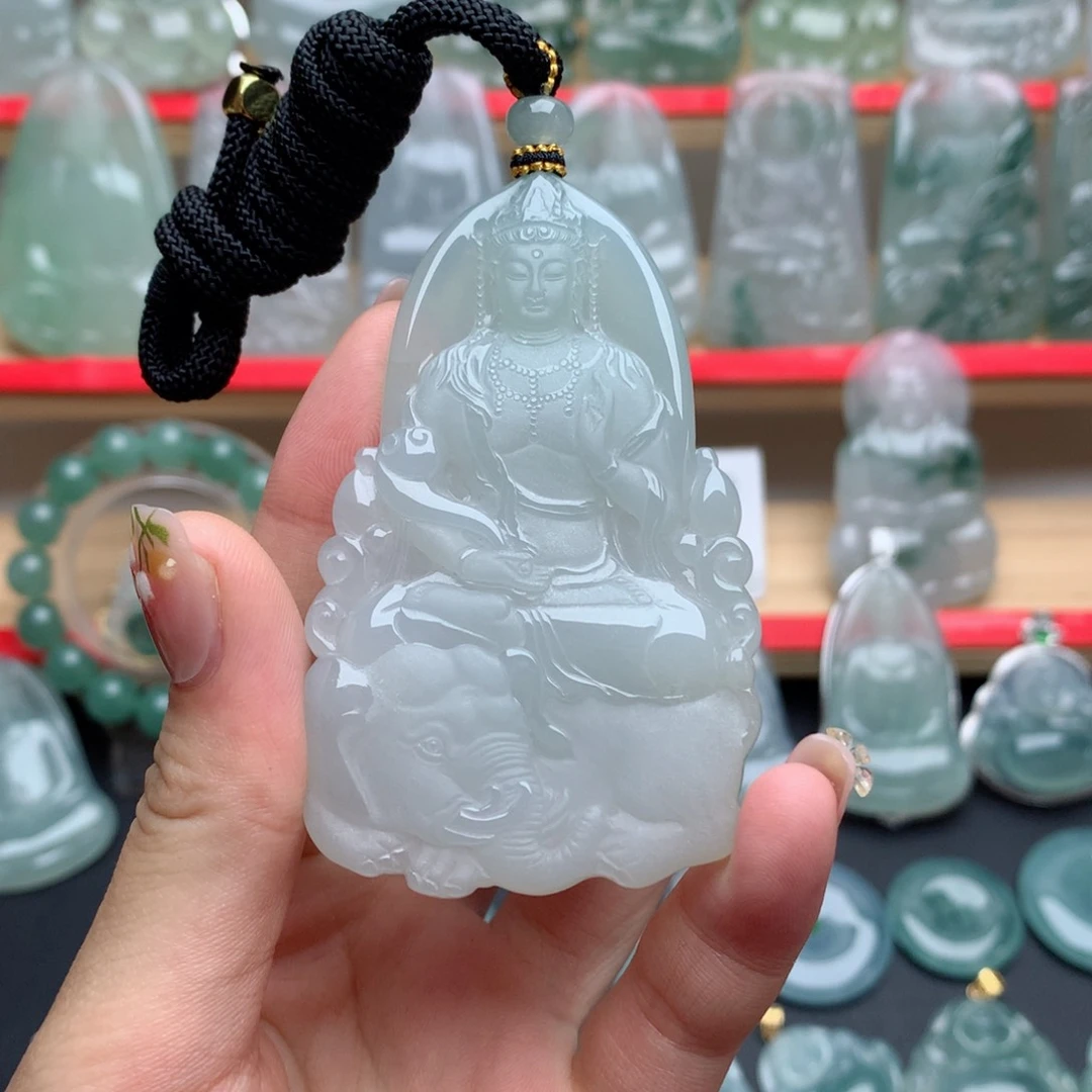 翡翠未镶嵌颈饰普贤