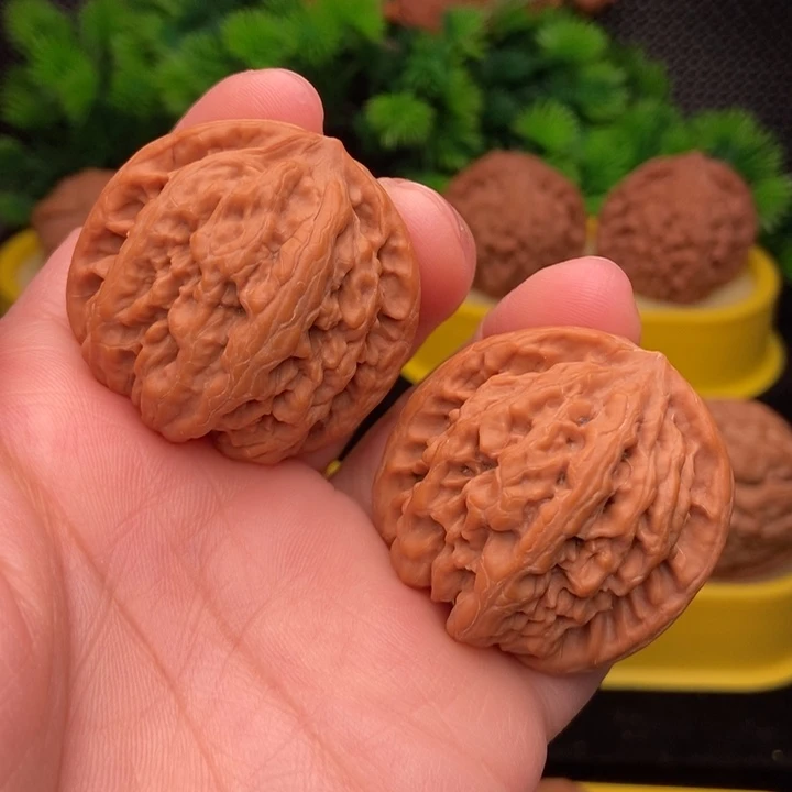 吊坠文玩核桃平谷九龙38全品