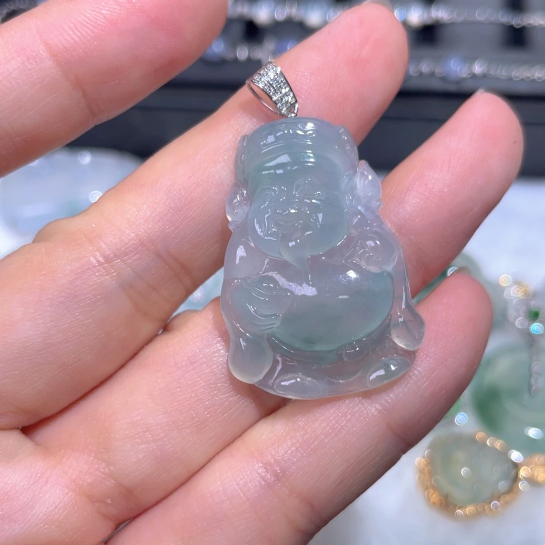 颈饰18K金镶嵌翡翠翡翠