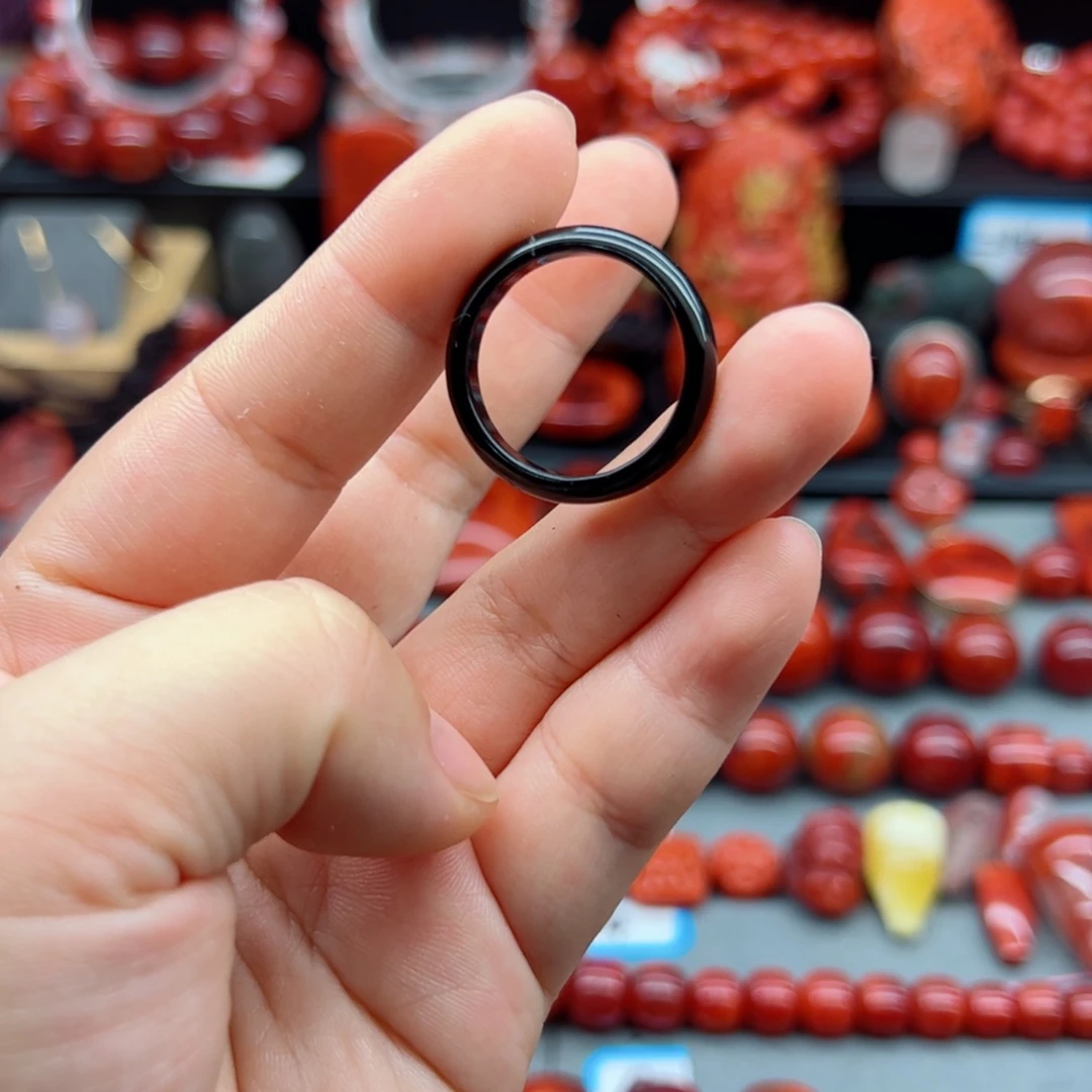 南红玛瑙配饰未镶嵌