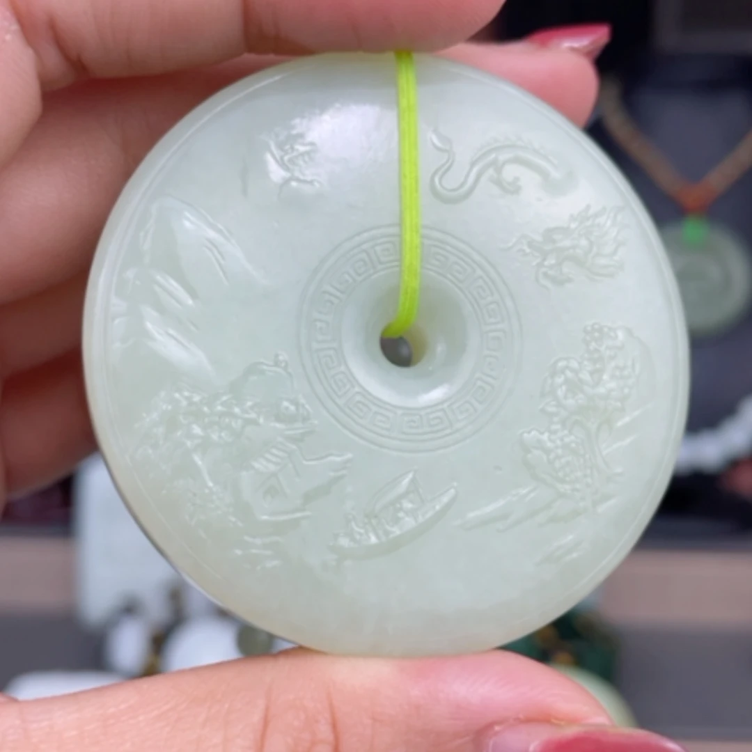 【闪购商品】颈饰未镶嵌和田玉