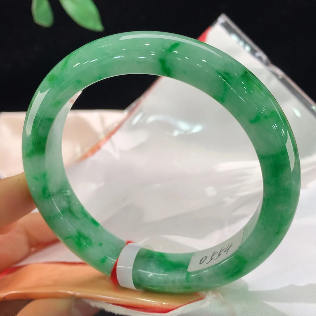 翡翠未镶嵌手镯0554