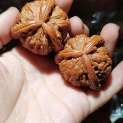 猴头核桃吊坠41精修工艺三棱