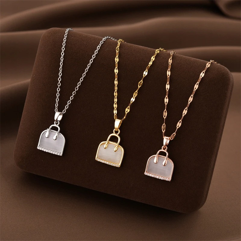 钛钢项链 时尚高级感设计猫眼石包包吊坠颈链简约气质锁骨链饰品