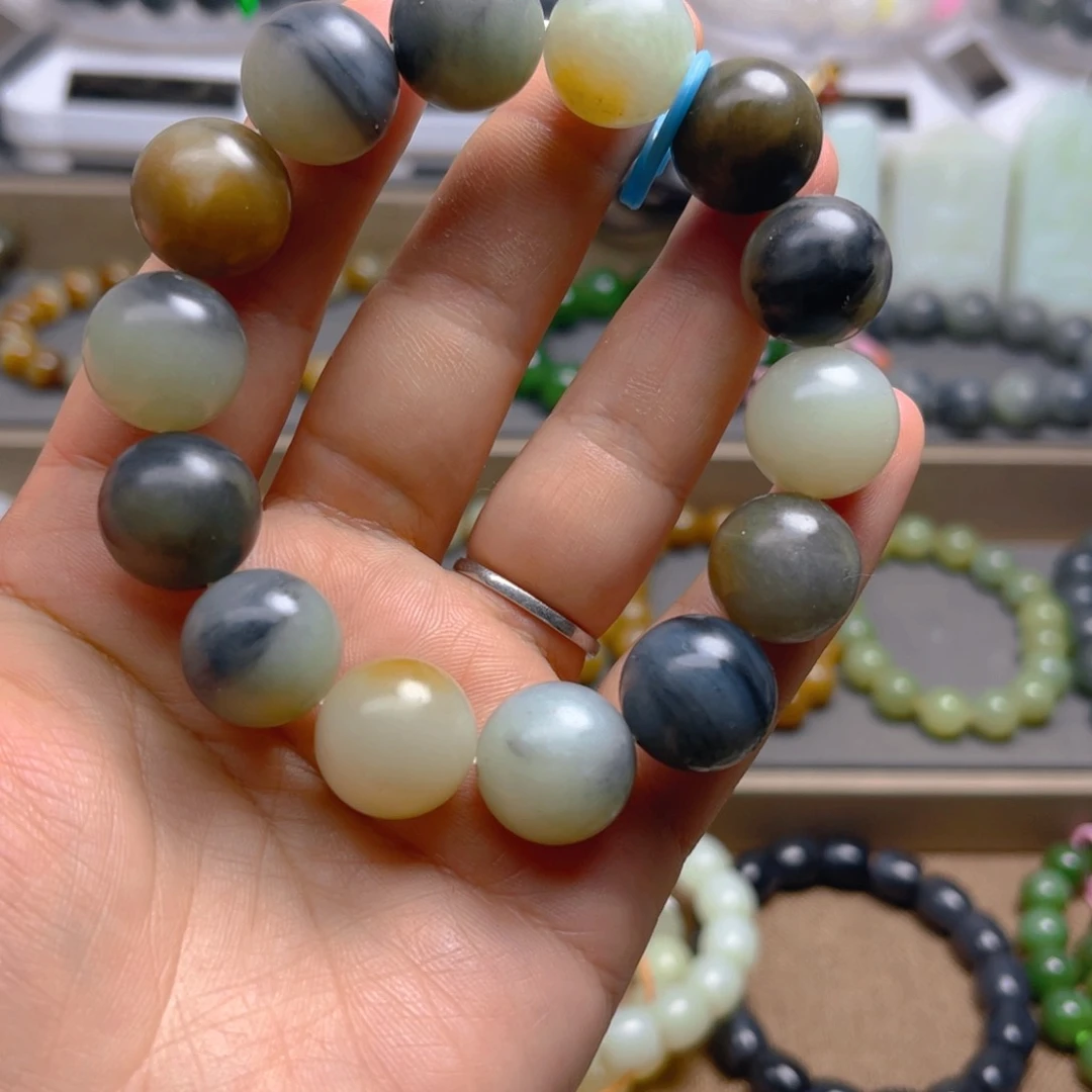 手串未镶嵌和田玉