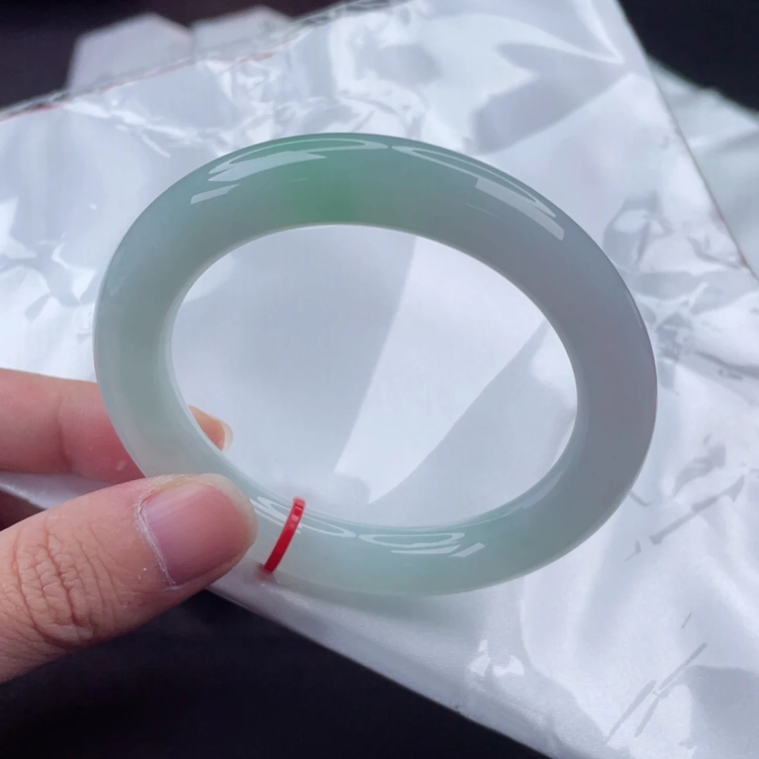 翡翠手镯未镶嵌圆条56