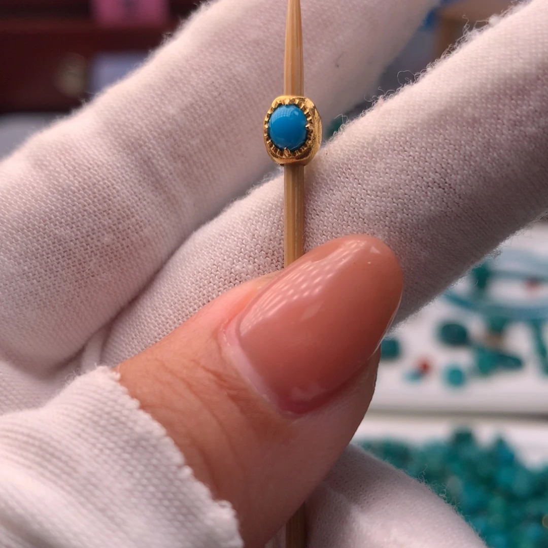 绿松石18K金镶嵌配饰