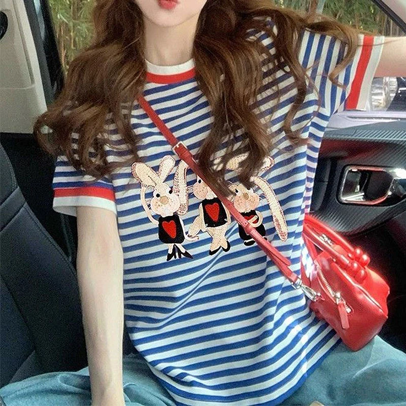 大码兔子绣花条纹ins短袖t恤男女大码多巴胺宽松洋气时尚情侣上衣