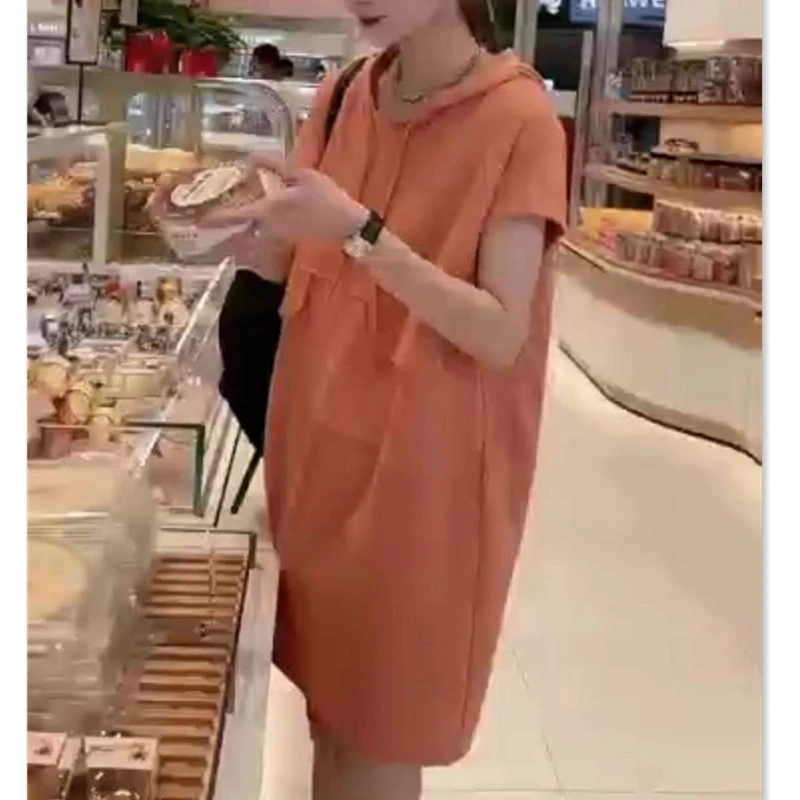 新款时尚中长款连帽连衣裙宽松女装03