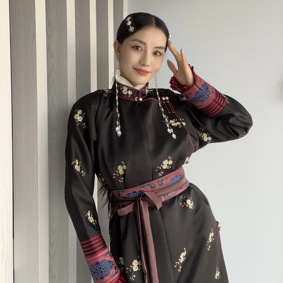 【丝棱锆】黑色刺绣设计款蒙古袍高级感单里衬民族服装