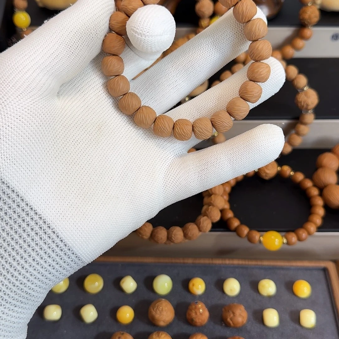 吊坠猴头核桃云锦