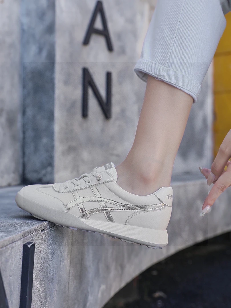 50060-1精挑细选真皮女鞋德训休闲鞋小白鞋透气轻便