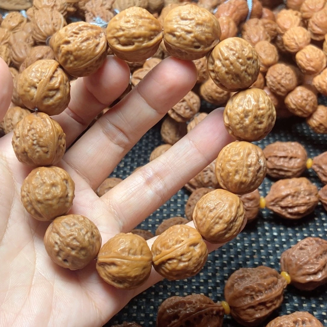 桃核吊坠小馒头手串