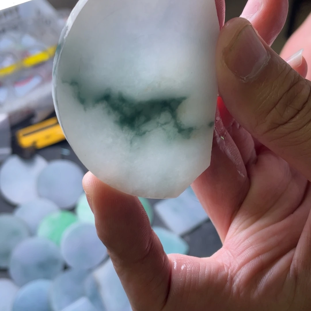 未镶嵌定制翡翠