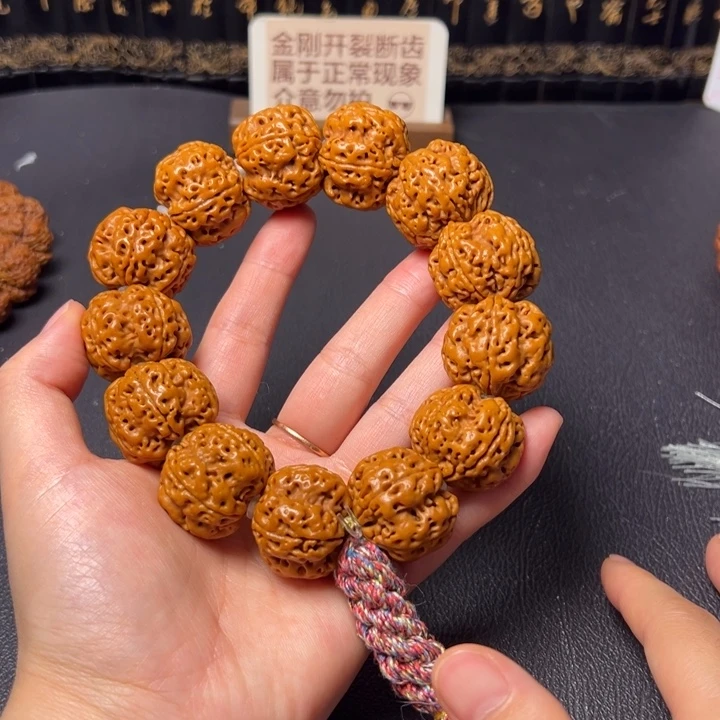 金刚菩提手串五爪金龙