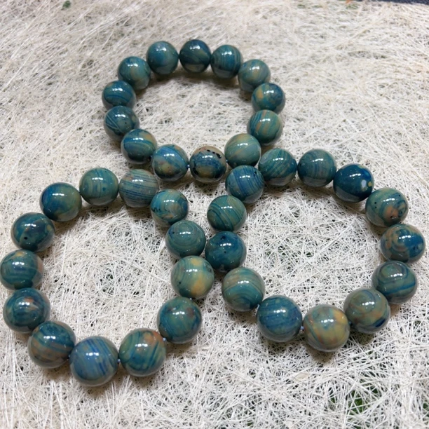 08 精品兰斯菲尔颈蓝玛瑙手串18mm多样发一条