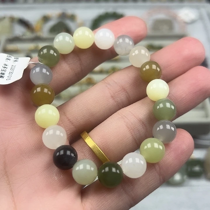 和田玉未镶嵌珠宝半成品