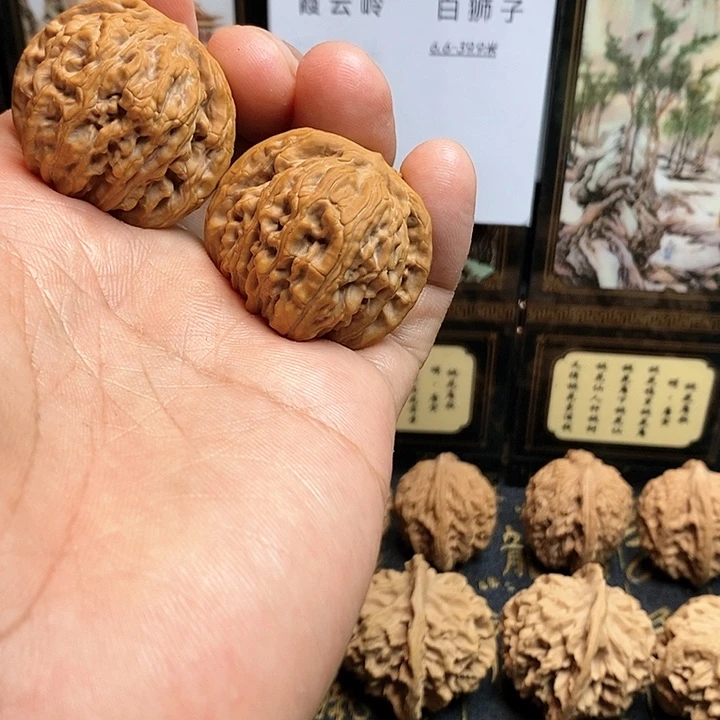 文玩核桃把件半***诗汉高楼