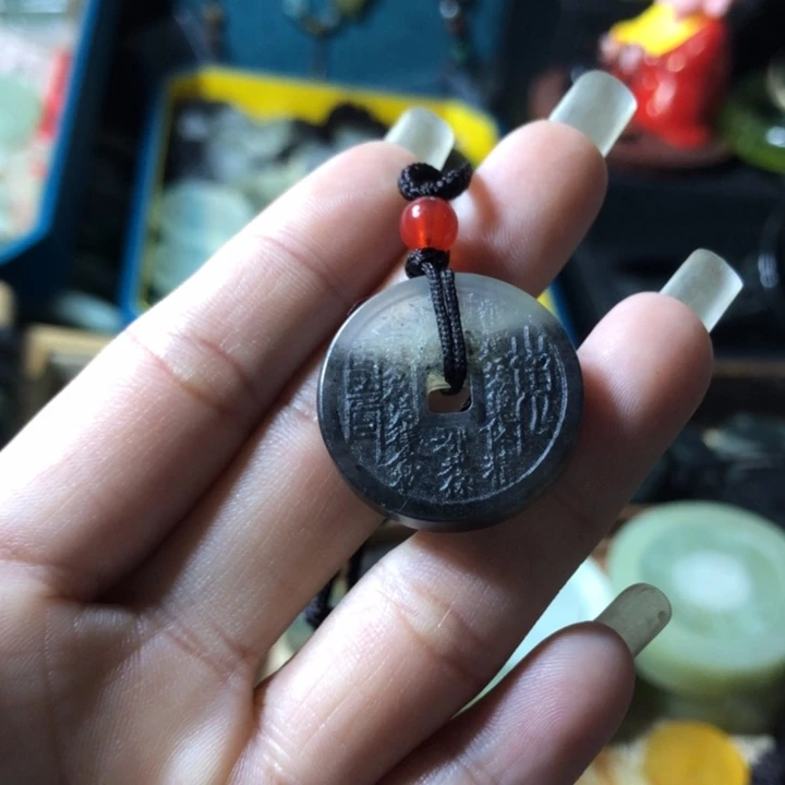 岫玉未镶嵌岫玉挂件