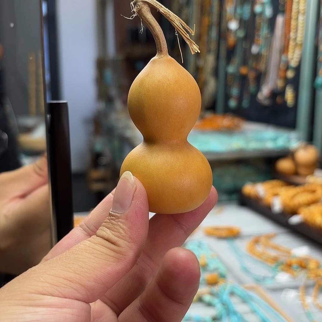 未镶嵌琥珀裸石葫芦