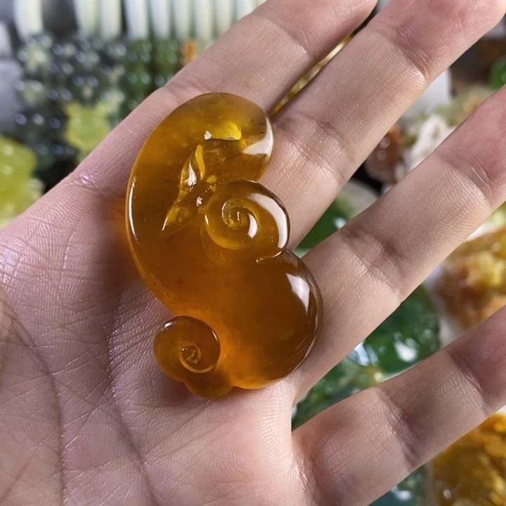 未镶嵌岫玉挂件吊坠