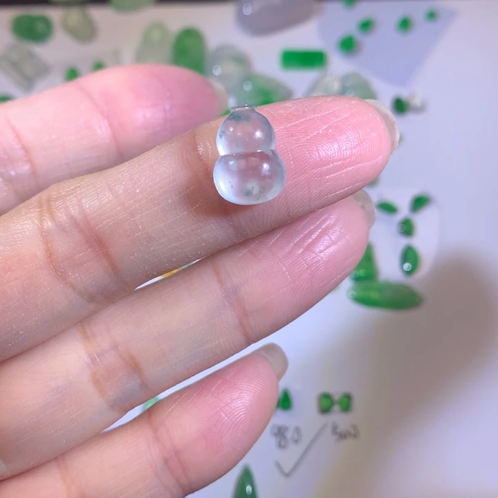 翡翠未镶嵌套链葫芦