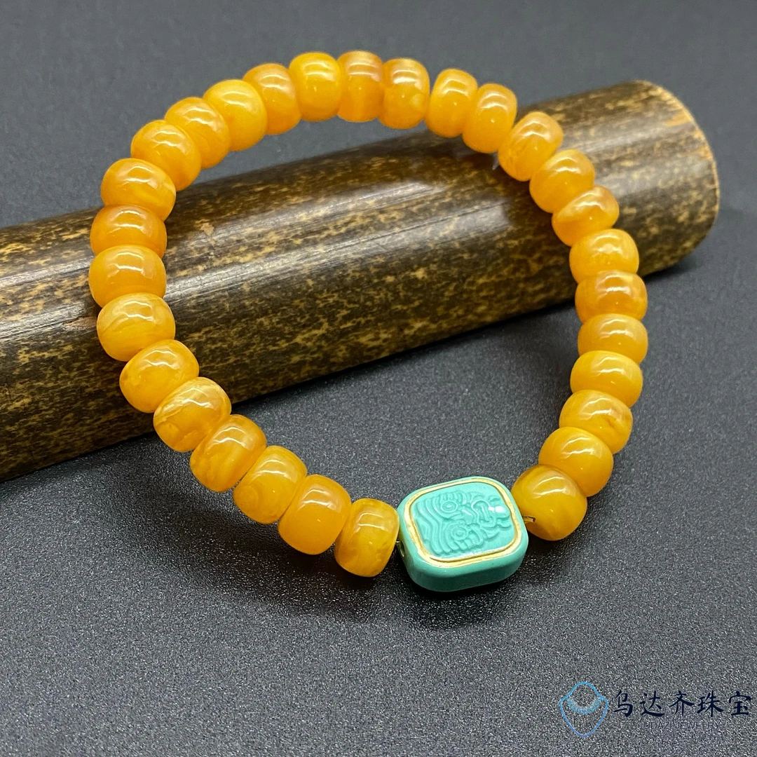 【乌达齐珠宝】8mm+扎基方牌老蜡老型单圈手串@多样性发其中一件