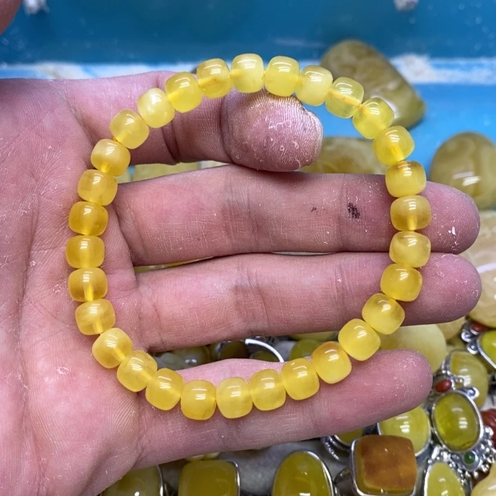 蜜蜡裸石未镶嵌手串