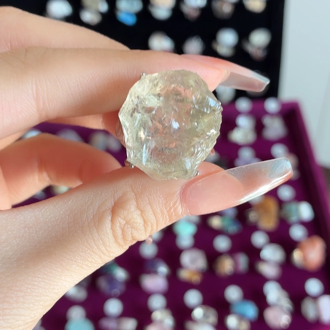 烟晶戒指合金转发v吧