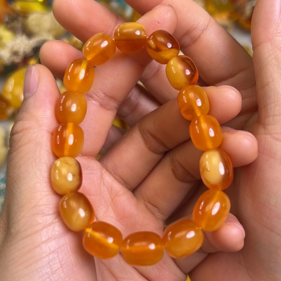 未镶嵌蜜蜡裸石琥珀